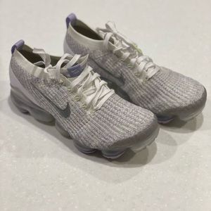 Nike Air Vapormax Flyknit 3 Barely Volt White Shoes Womens Size 9.